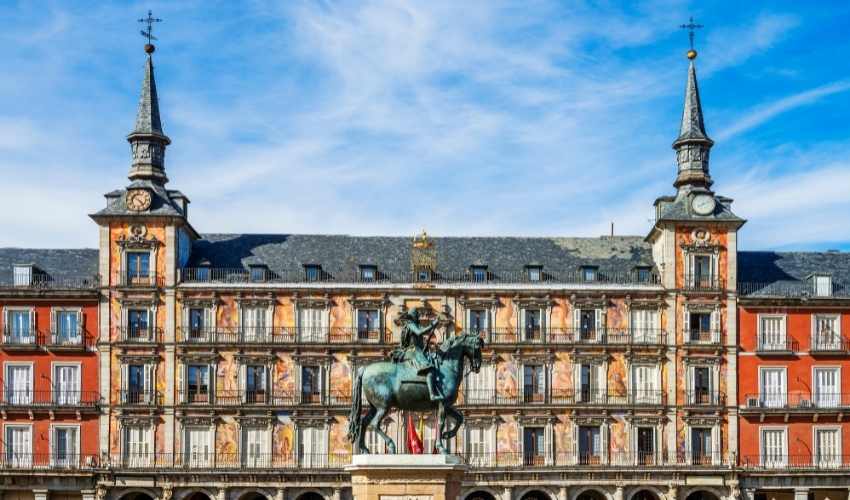 Viaje triangulo-europeo-paris-madrid  desde Culiacán